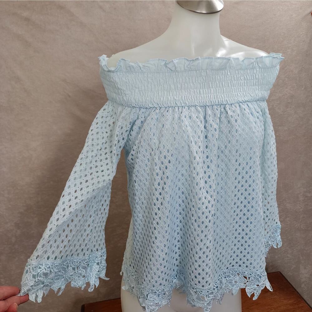 Golden Days Paris Smocked neck Size S/M Lace Floral Trim eyelet Milkmaid Peasant